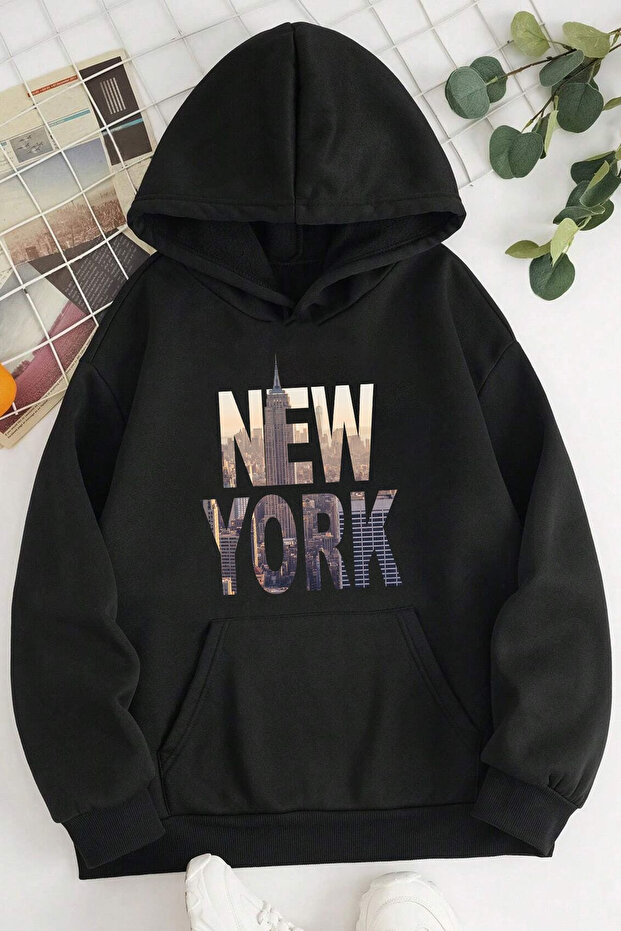 Black and Ecru Oversize Sweatshirt