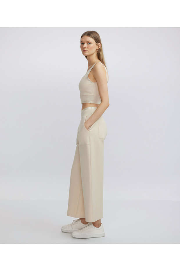 Geniş cepli pantolon - 2