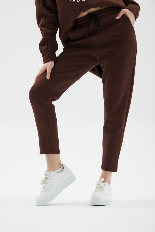 KISA PAÇA BELİ LASTİKLİ CEPLİ RAHAT ÖRME PANTOLON EŞOFMAN - 2