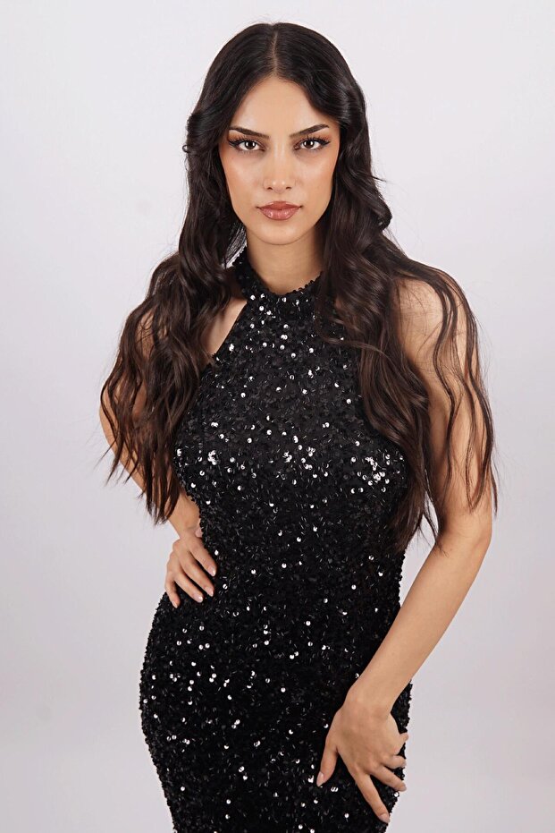 Siyah Halter Yaka Payetli Abiye Elbise - 2