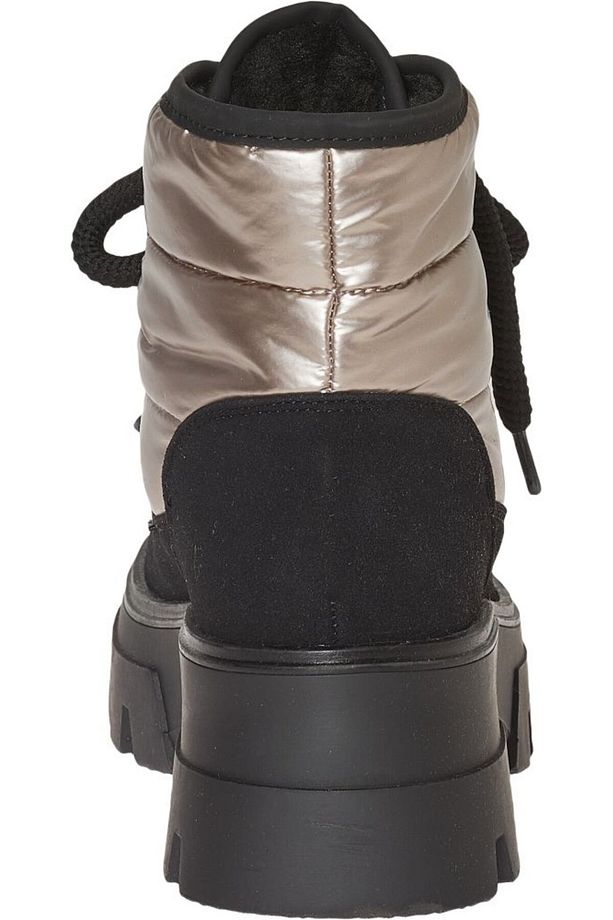 Bağcıklı Bot - 3