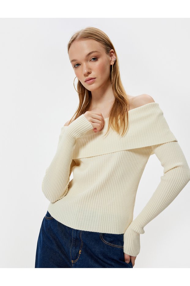 Madonna Collar Off-The-Shoulder Sweater Knitwear Basic Textured