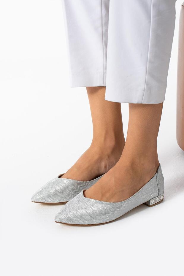 Women's Silver Heel Stone Detailed Ballerinas