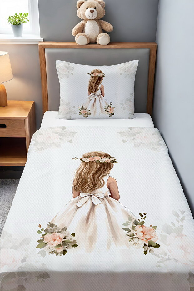 Simple Blonde Haired Princess Patterned Pique Set - 2