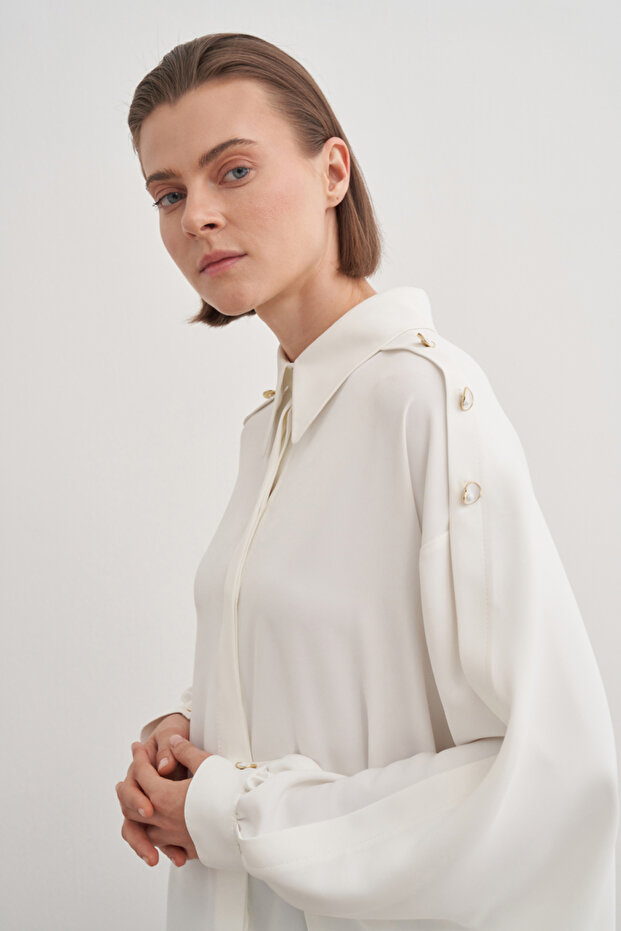 Pelerinli Düğmeli Bluz - 4