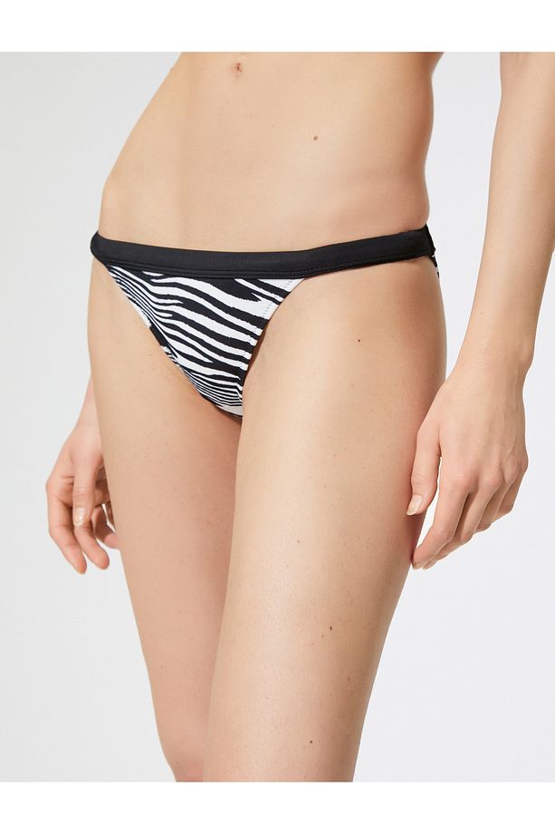 Zebra Desenli Bikini Altı Normal Bel - 3