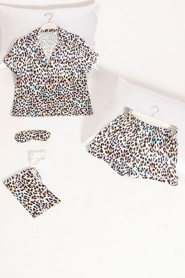 5'li Leopar Desenli Saten Pijama Şort Takım - 1