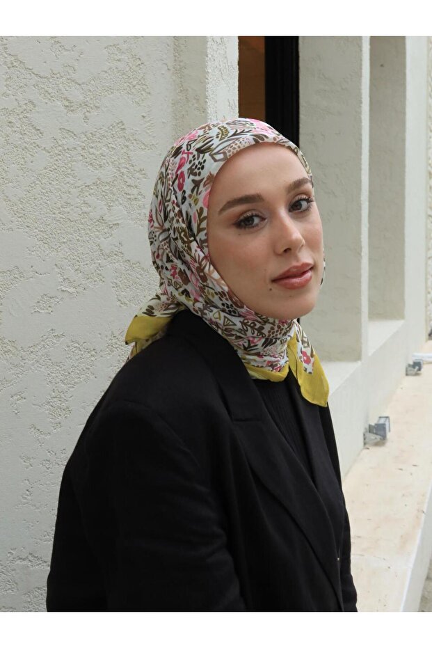 وشاح من الخيزران بنمط فلورا الحديث
