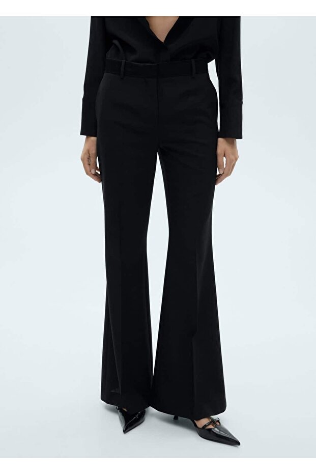 Stoffhose mit Satindetails - 1