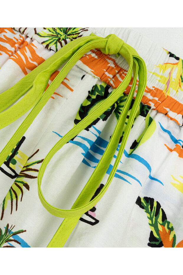 Görsel baskılı şort - 4