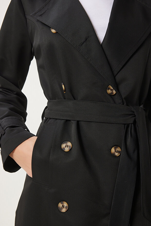 Schwarzer zweireihiger Damen-Trenchcoat mit Kragen und Gürtel, DD01345 - 8