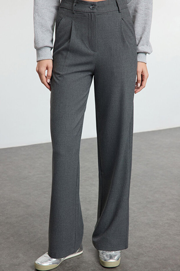Gri Wide Leg Geniş Paça Pileli Dokuma Pantolon TWOAW25PL00105 - 3