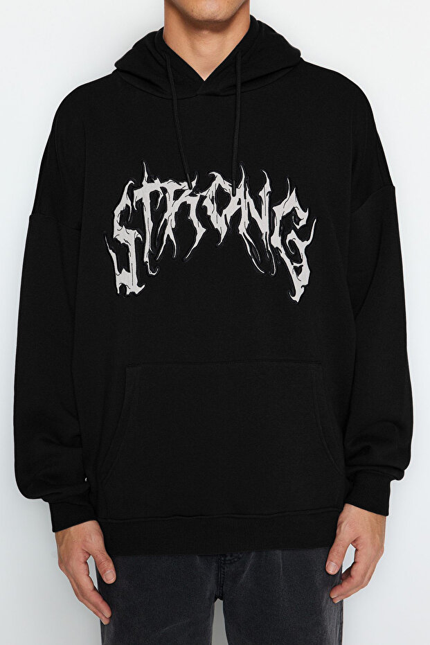Siyah Oversize/Geniş Kesim İçi Polarlı Kapüşonlu Yazı Nakışlı Sweatshirt TMNAW24SW00029 - 5