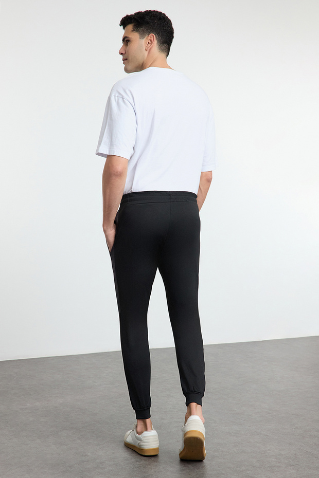Siyah Regular/Normal Kesim Renk Bloklu Spor Eşofman Altı TMNAW25EA00030 - 7