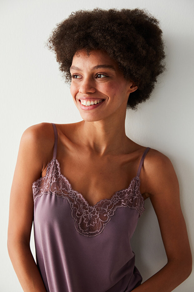 Dantel Detaylı Ince Askılı Atlet - 3