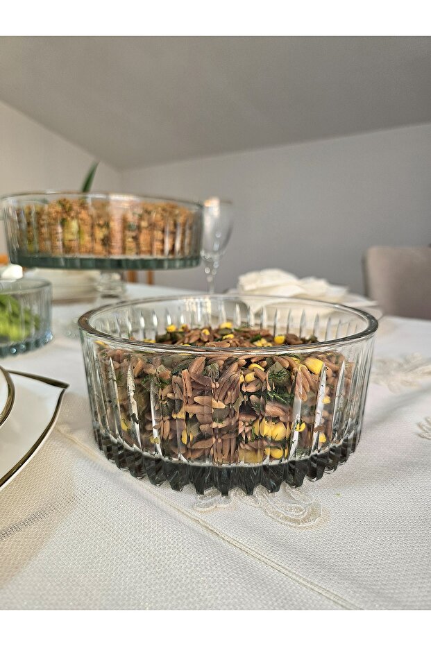 Cut Crystal Glass Salad Bowl - Presentation Bowl / Line Decor