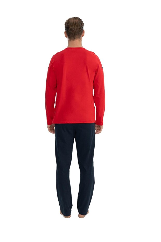 طقم بيجامة رجالي بفتحة حمراء - 3