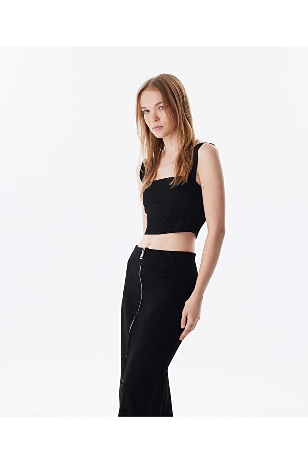 Crop-Strickpullover mit quadratischem Ausschnitt - 4