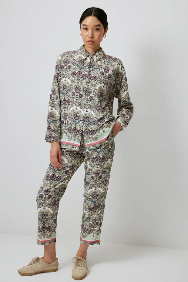 طقم بنطلون قميص منقوش - 2