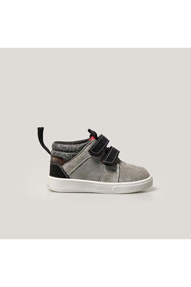 Gray Trail Sneaker - 1