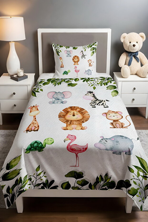 Ivy and Friends Patterned Pique Set