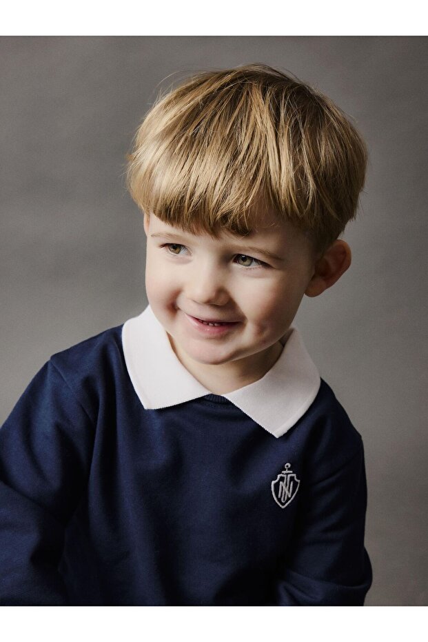 سويت شيرت بقصّة عادية - 6