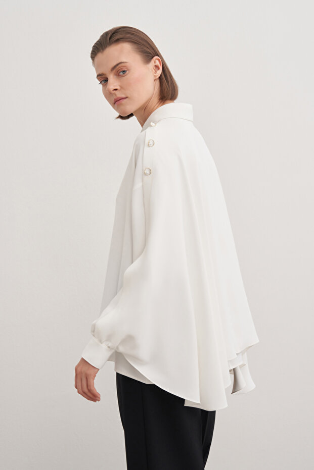 Pelerinli Düğmeli Bluz - 3