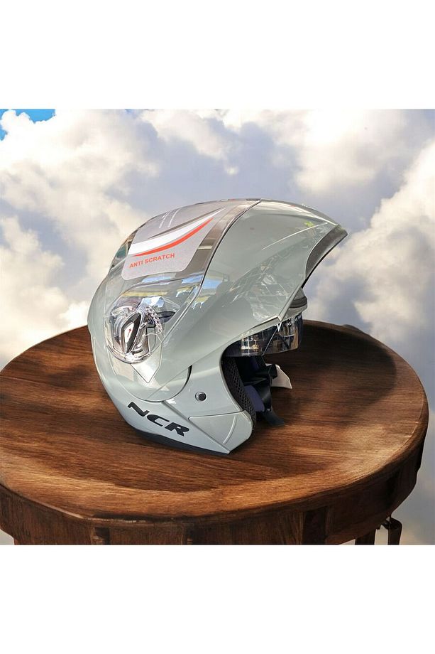 ÇENE AÇILIR MOTOSİKLET KASK - 3