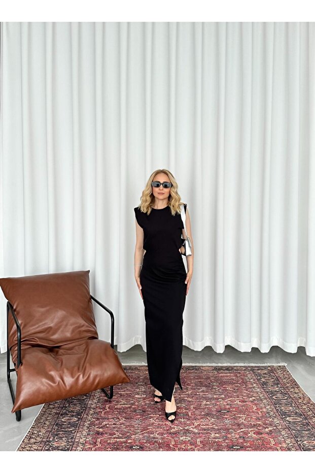 SİYAH BEL DEKOLTE UZUN ELBİSE - 1