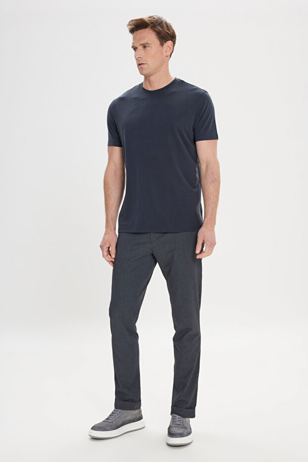 Erkek Siyah Slim Fit Dar Kesim Bisiklet Yaka Pamuklu Tişört - 2