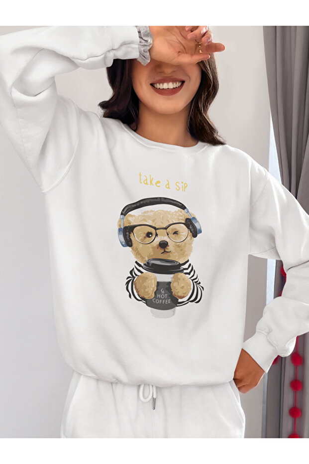 سويت شيرت TEDDY مطبوع برقبة دائرية مقاس كبير
