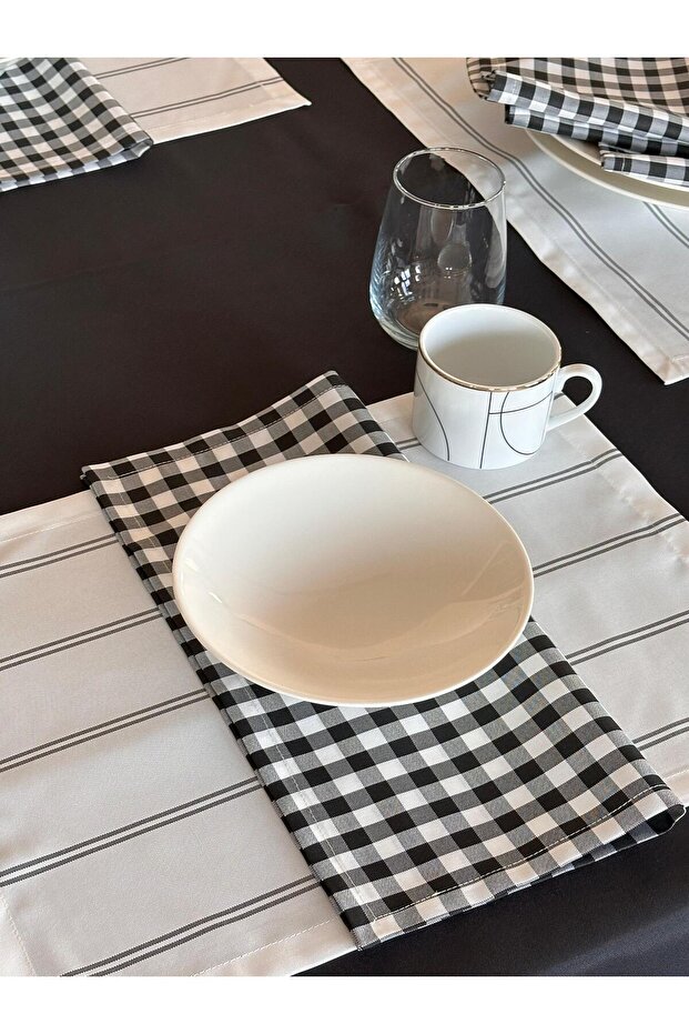 Murano Plaid Napkin Set of 4