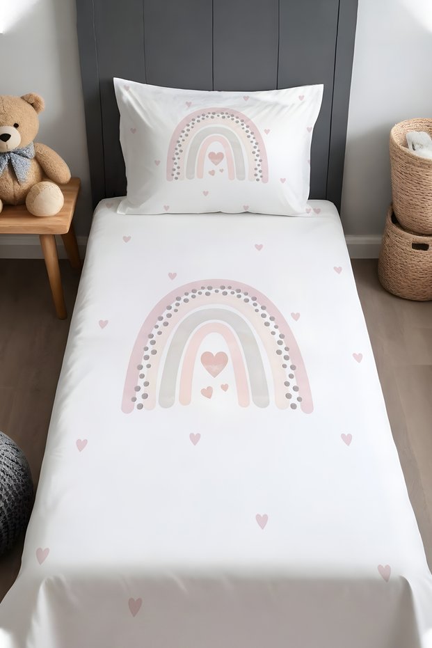 Little Hearts Rainbow Patterned Bedspread and Pillowcase