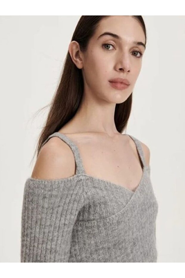 OMUZLARI AÇIK ÖRME CROP SWEATER - 2