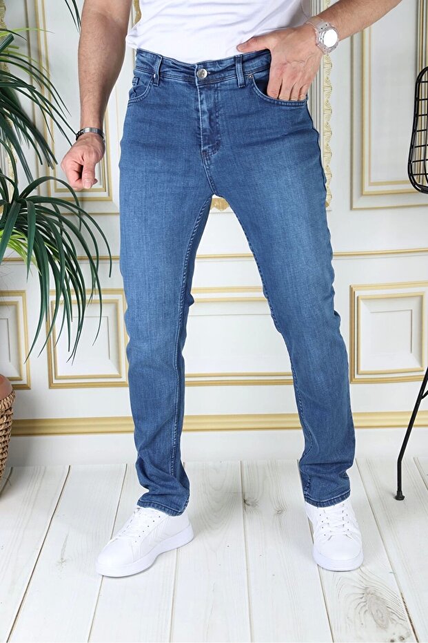Men's Light Blue Color Regular Fit Comfortable Cut Flexible Lycra Denim Jeans Stylish Denim Trousers