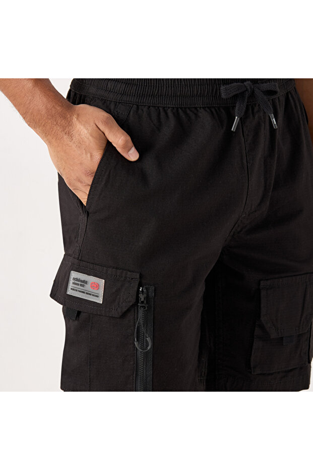 Unltd Textured Flexi Waist Shorts with Cargo Pockets and Drawstring Closure - 4