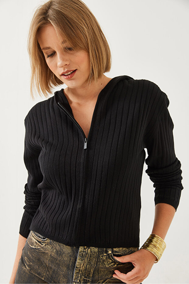 Kadın Kapüşonlu Fermuarlı Uzun Kollu Triko Hırka 20246857 - 2