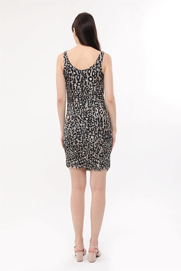 فستان بنمط ليوبارد - 4