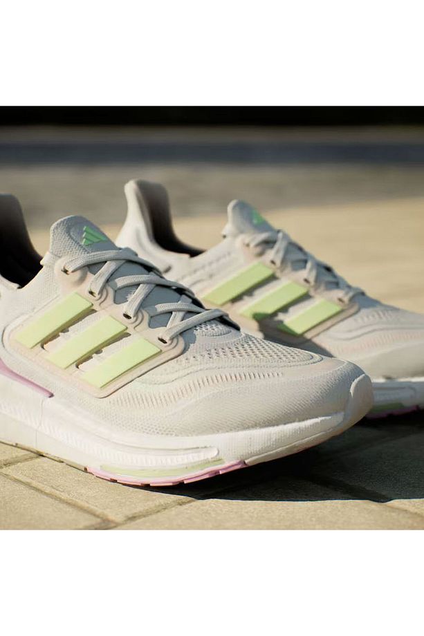 Ultraboost Light Kadın Yol Koşusu Ayakkabısı Kadın Yol Koşusu Ayakkabısı Ie3337 - 6