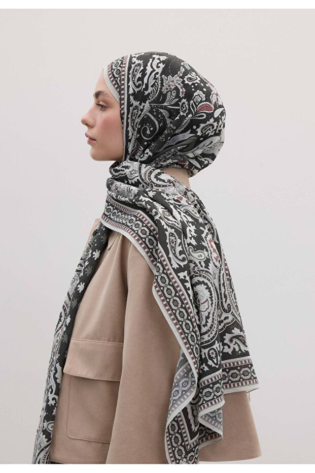 Anthracite Lena Patterned Shawl - 2