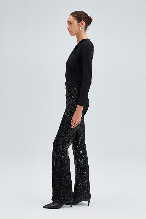 ZÁVĚSNÝ PLOT TĚLESO PLOT - 3