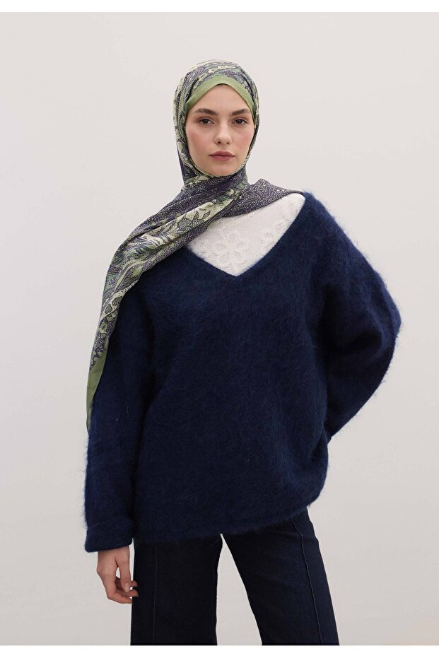 شال إيلورا منقوش بالأوركيد - 3