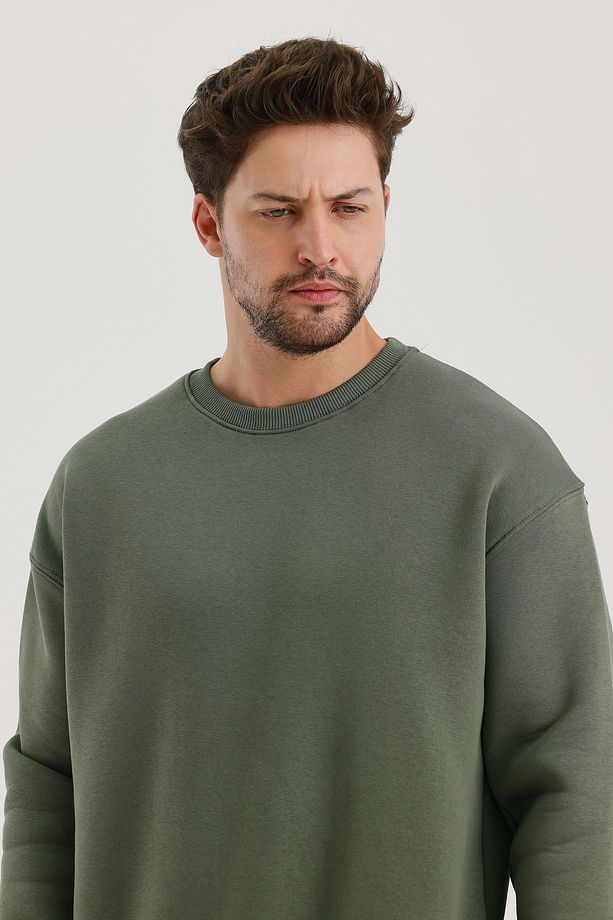 Haki Bisiklet Yaka Oversize Şardonlu Basic Erkek Sweatshirt - 4
