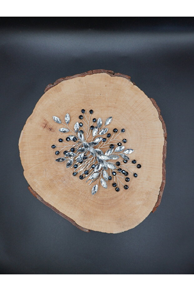 Fully Handmade Stylish And Elegant Wedding And Engagement Bridal Crown And Hair Accessory