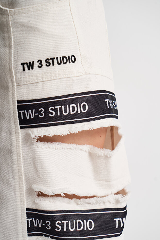 Siyah Ve Beyaz Bermuda - 7