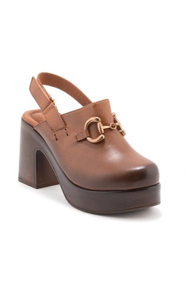 2217007Y Genuine Leather Platform Sole Closed Front Casual Style Stylish Sandals Style Slippers Toe