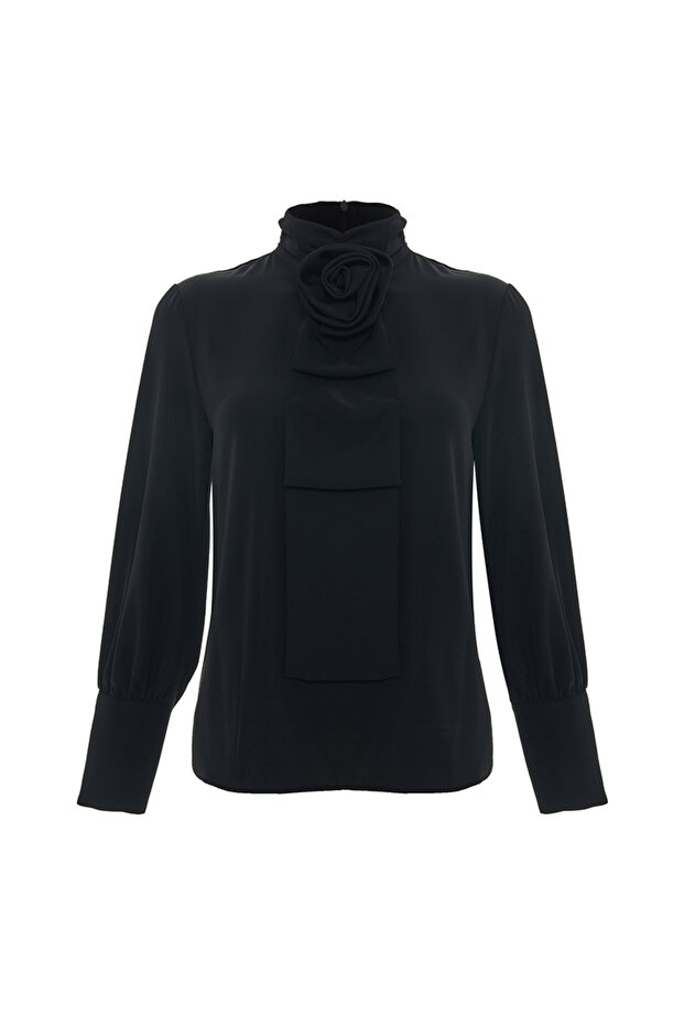 Gül Broşlu Bluz - 1