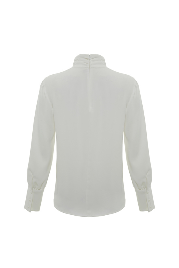 Gül Broşlu Bluz - 3