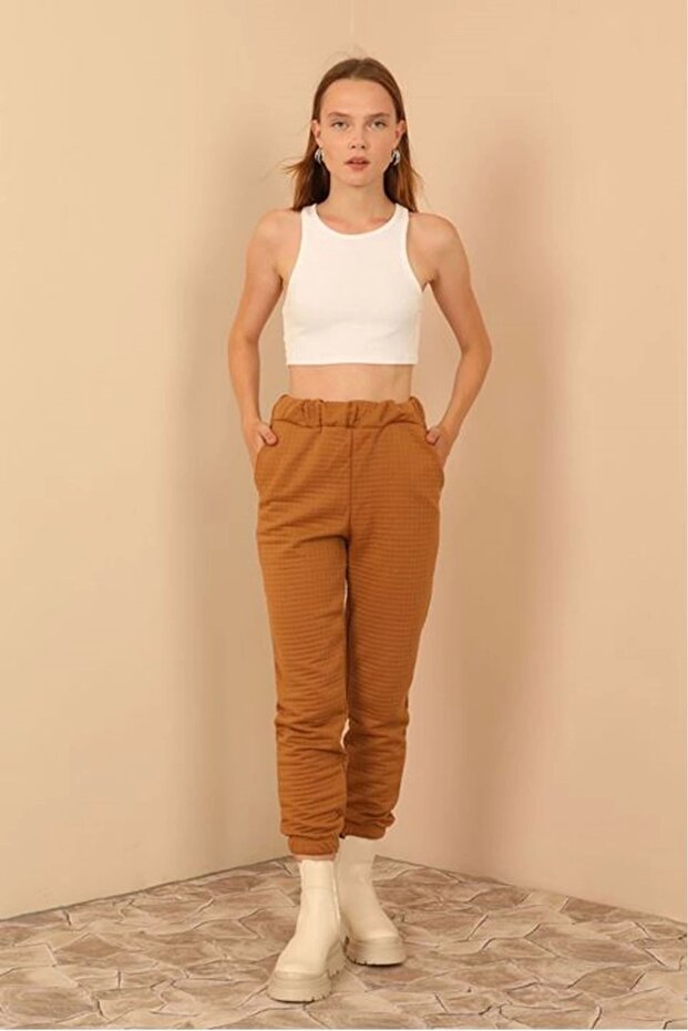 Kapitone Kumaş Paçası Lastikli Kadın Pantolon-Camel - 1