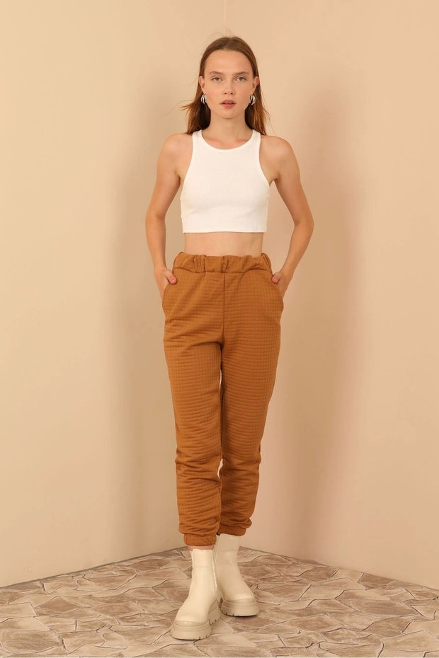 Kapitone Kumaş Paçası Lastikli Kadın Pantolon-Camel - 5